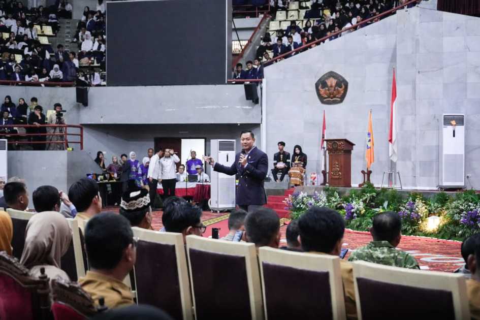 Wali Kota Metro Hadiri Stadium General Bersama Menko AHY di Universitas Lampung