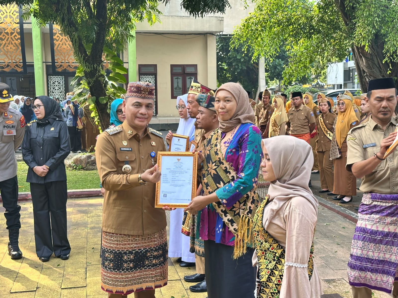 Peringati Harganas ke-33, Wali Kota Metro Ajak Masyarakat Perkuat Ketahanan Keluarga Hadapi Tantangan Zaman