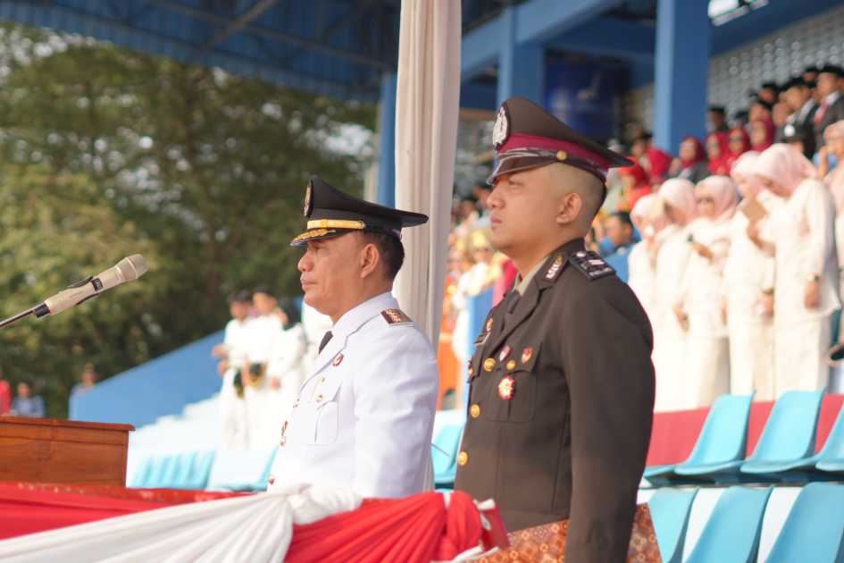 Wali Kota Metro Pimpin Upacara HUT ke-81 RI, Mobil Sehat Jadi Kado Pelayanan untuk Warga